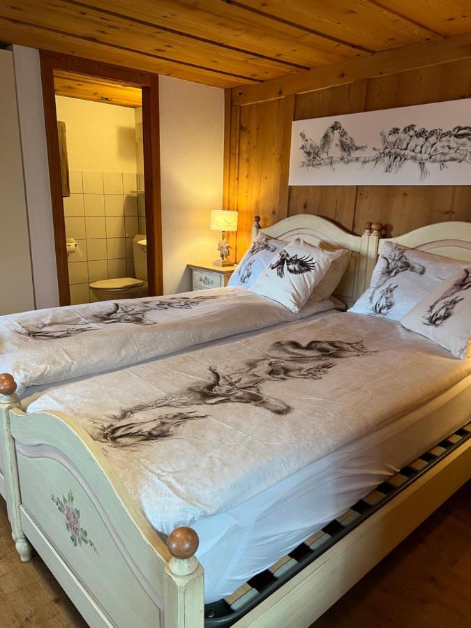 Und Restaurant Alpina Mini-hôtel